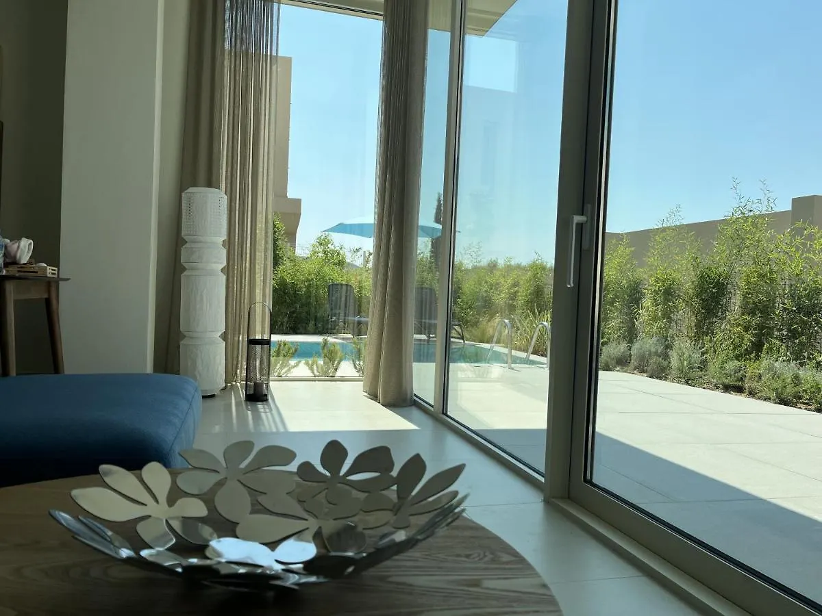 3-Bedroom Beach Villa With A Pool And Private Sauna In Green Coast Palase Albania